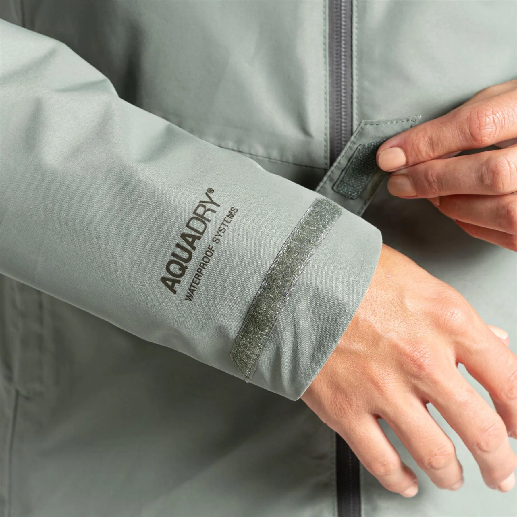 Craghoppers Womens Loretta Waterproof Breathable Jacket - Image 6