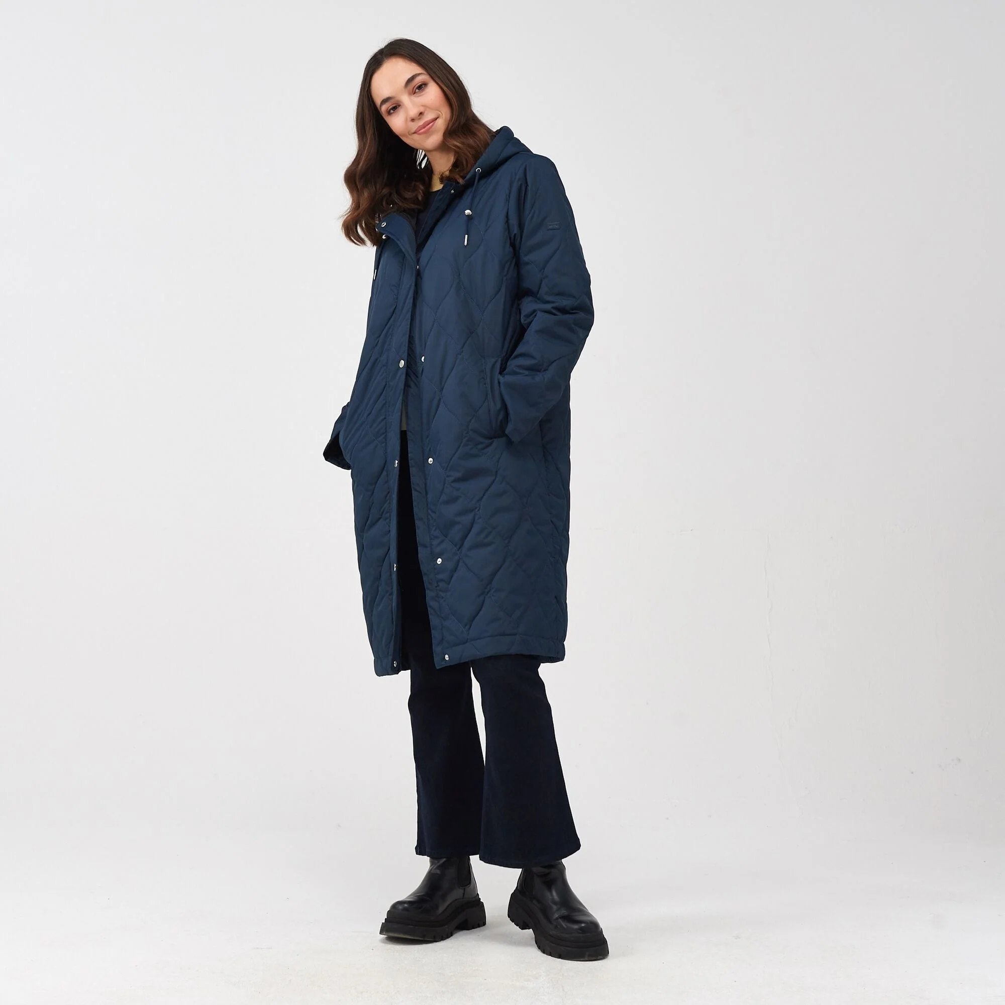 Giovanna Fletcher Collection - Jaycee Quilted Jacket | Rubber - Image 12