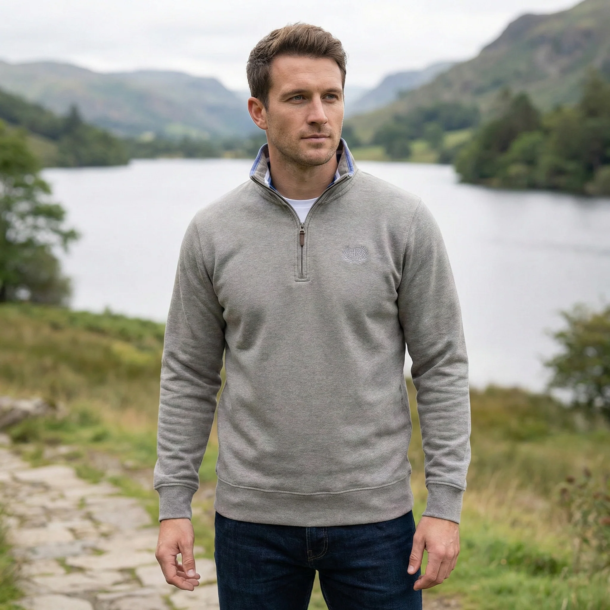 Hazy Blue Hanbury Countrywear Classic Sweatshirt - Image 7