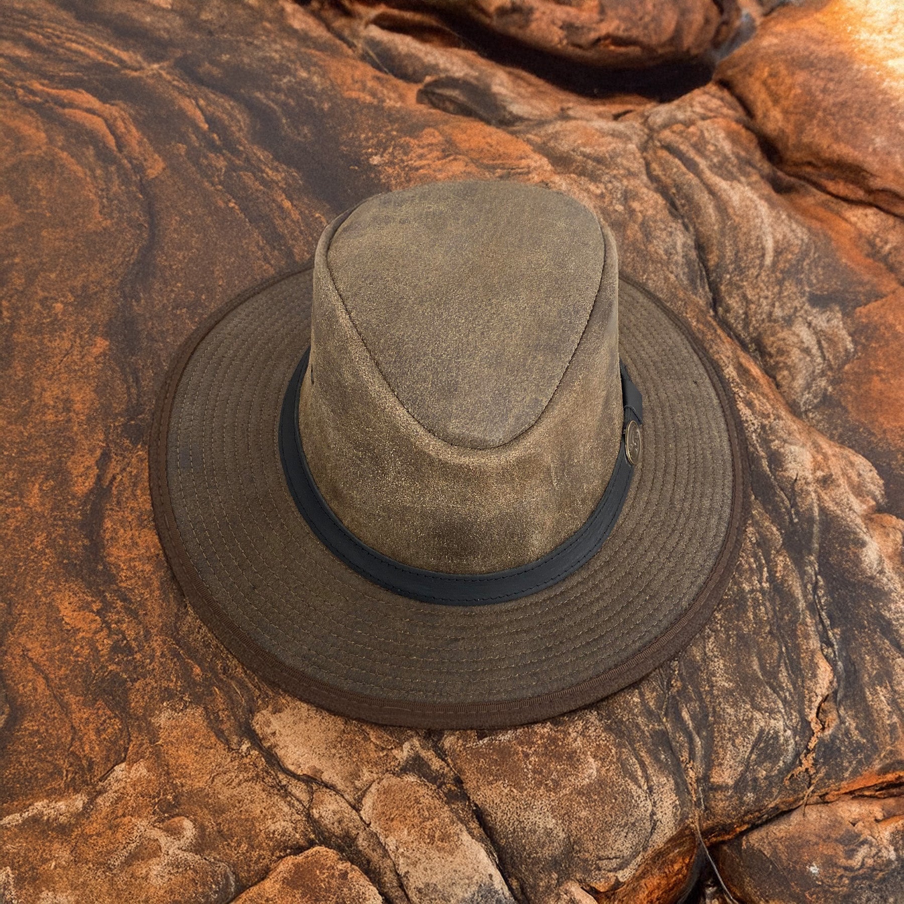 Hazy Blue Unisex Leather Fedora-Style Hat - Tamworth - Image 2