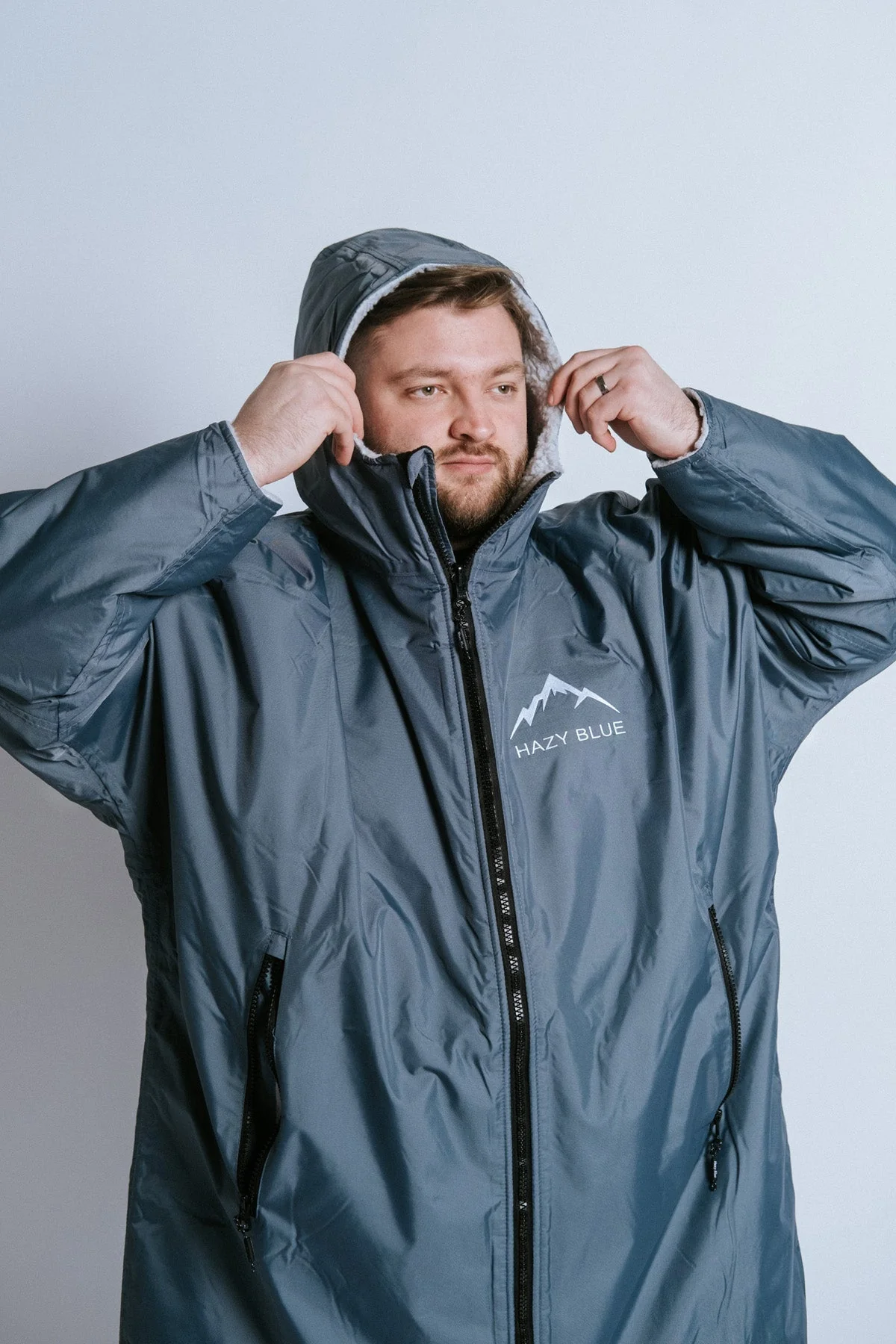 Hazy Blue Waterproof Adults All Weather Changing Robe - Newquay - Image 10