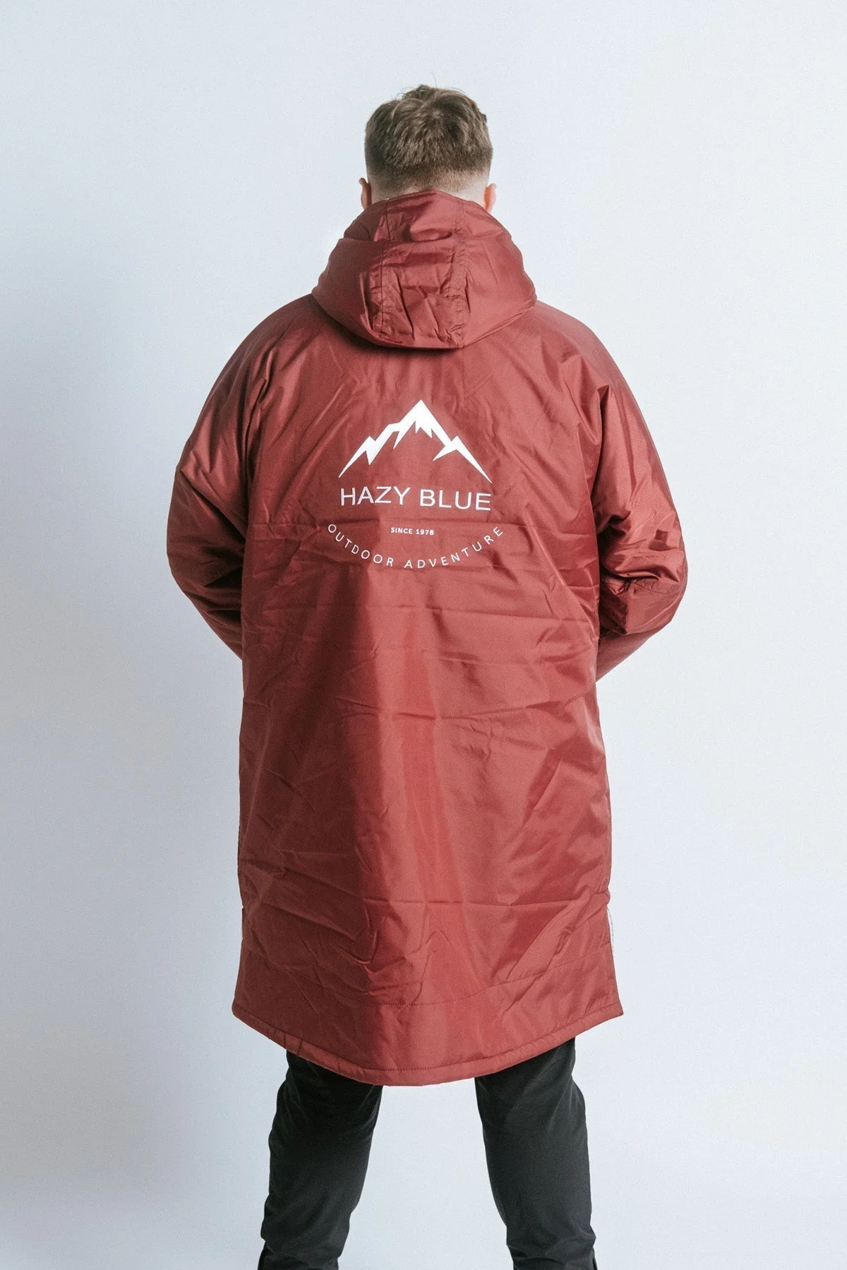 Hazy Blue Waterproof Adults All Weather Changing Robe - Newquay - Image 24