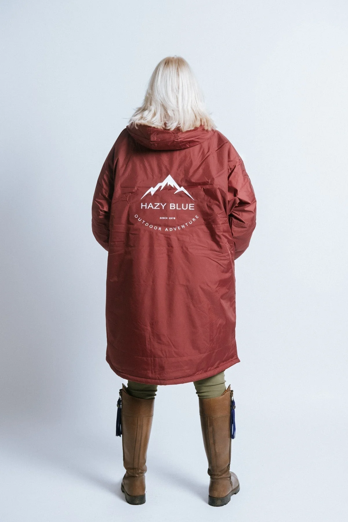Hazy Blue Waterproof Adults All Weather Changing Robe - Newquay - Image 27