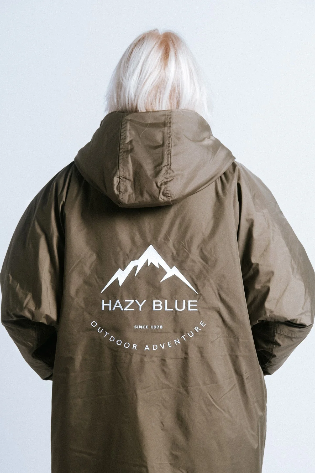 Hazy Blue Waterproof Adults All Weather Changing Robe - Newquay - Image 42