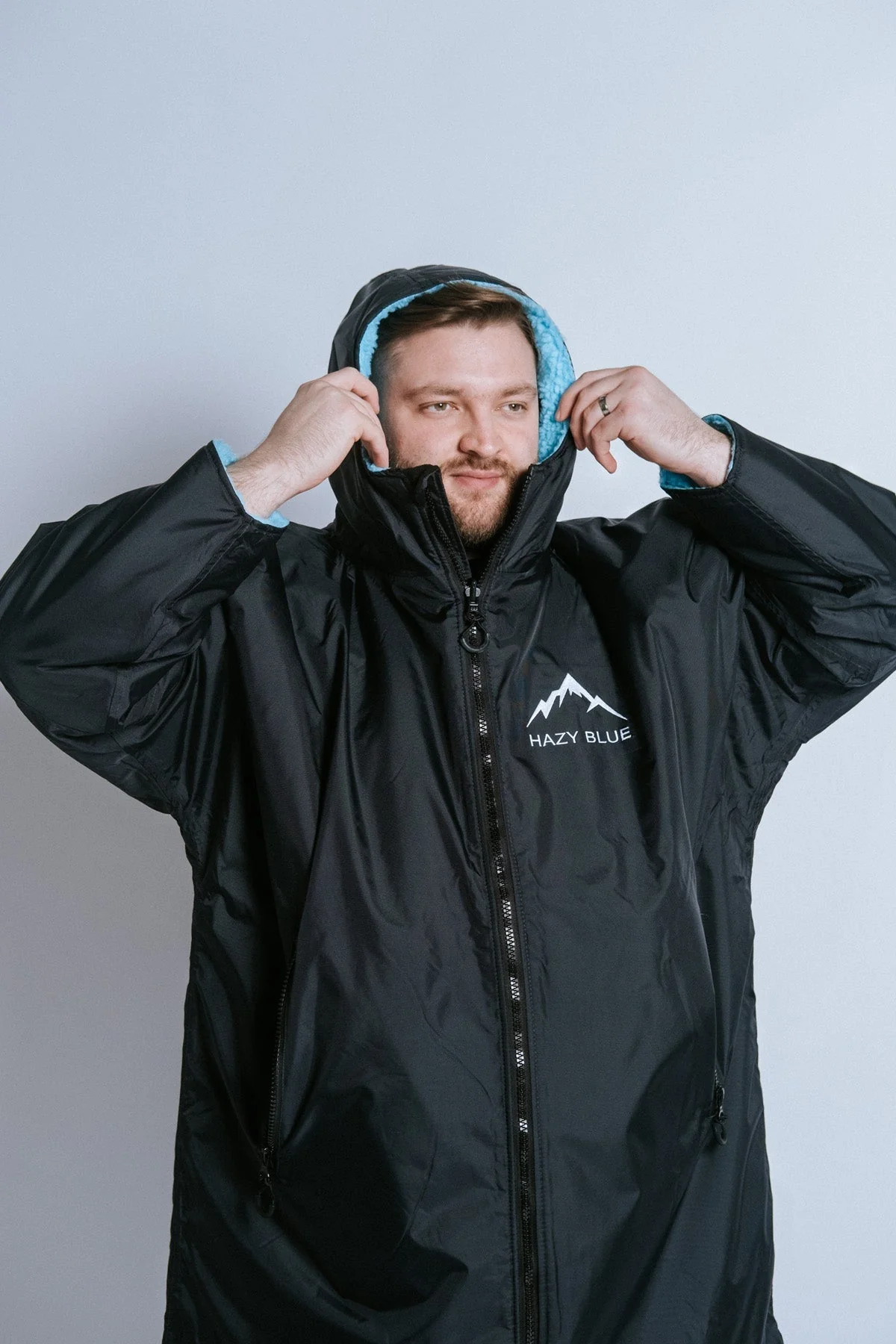 Hazy Blue Waterproof Adults All Weather Changing Robe - Newquay - Image 5