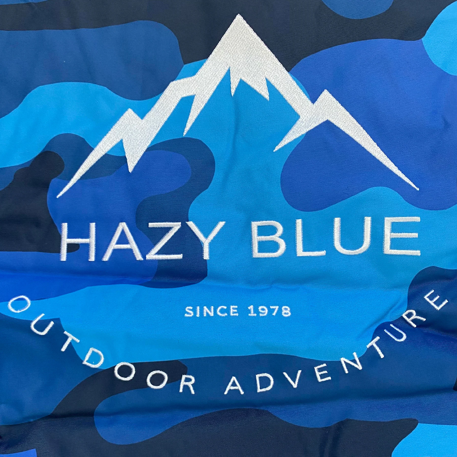 Hazy Blue Waterproof Adults All Weather Changing Robe - Newquay - Image 60