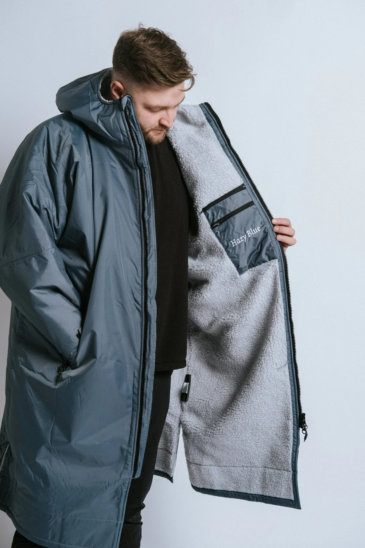 Hazy Blue Waterproof Adults All Weather Changing Robe - Newquay - Image 8