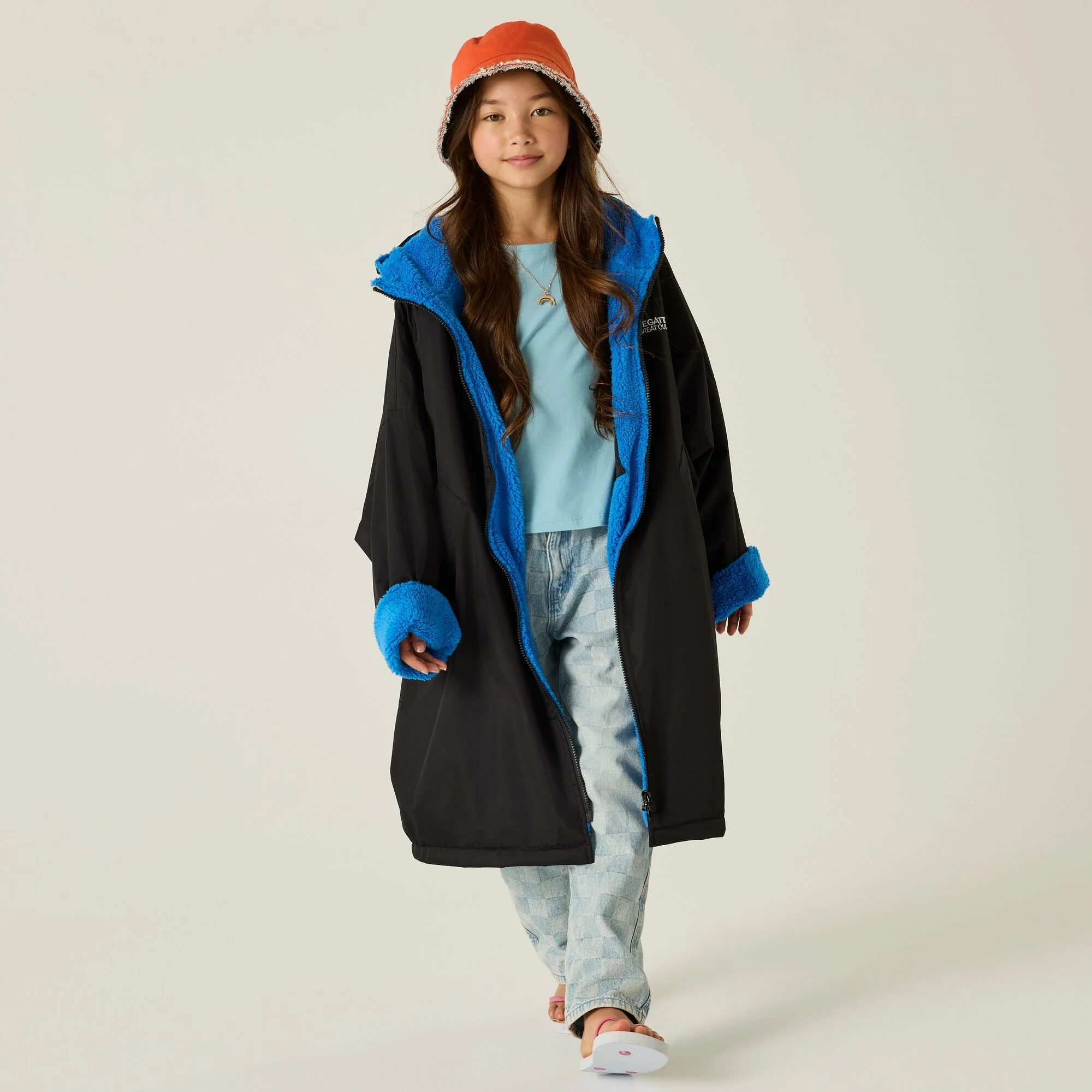 Regatta Junior Waterproof Changing Robe - Image 13