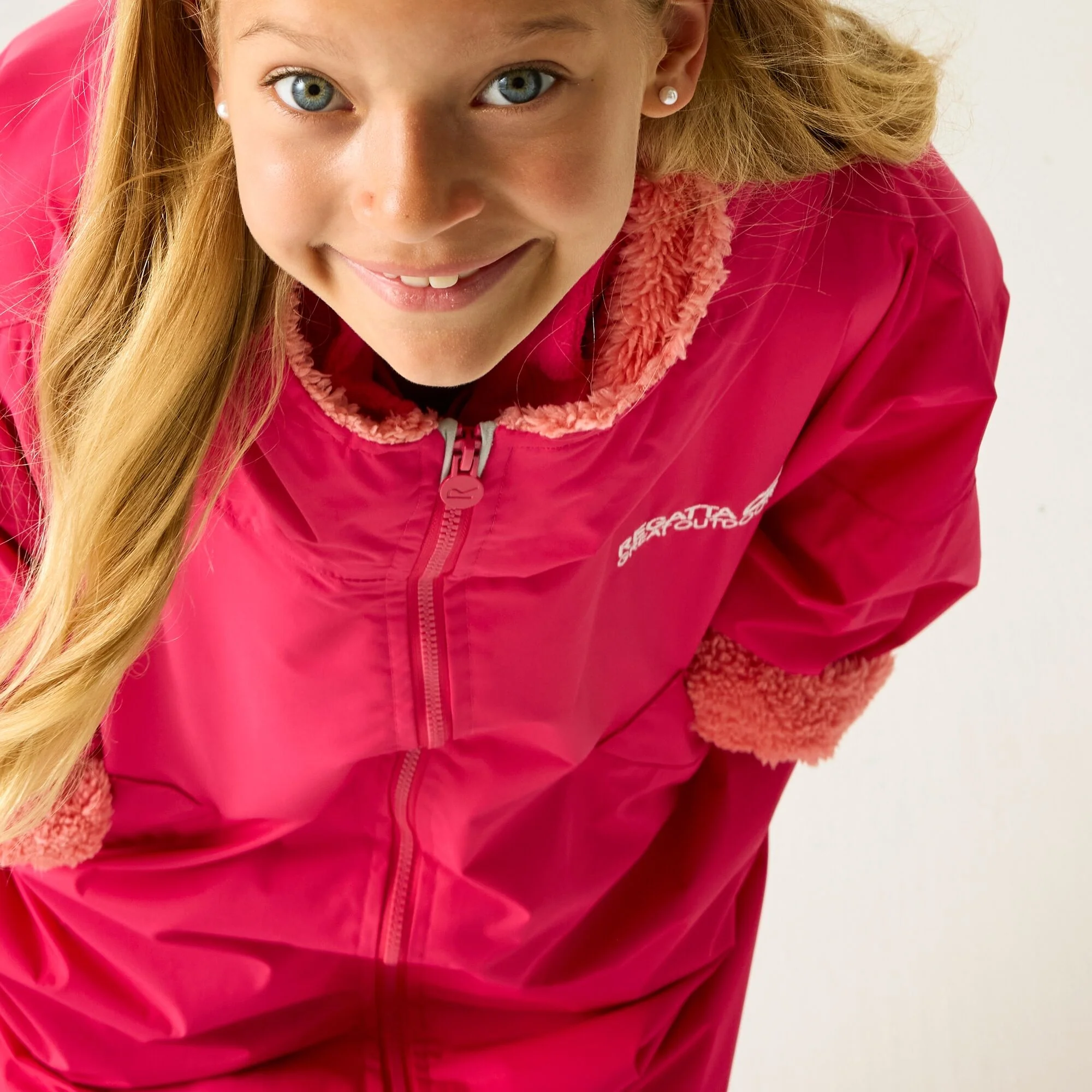 Regatta Junior Waterproof Changing Robe - Image 19