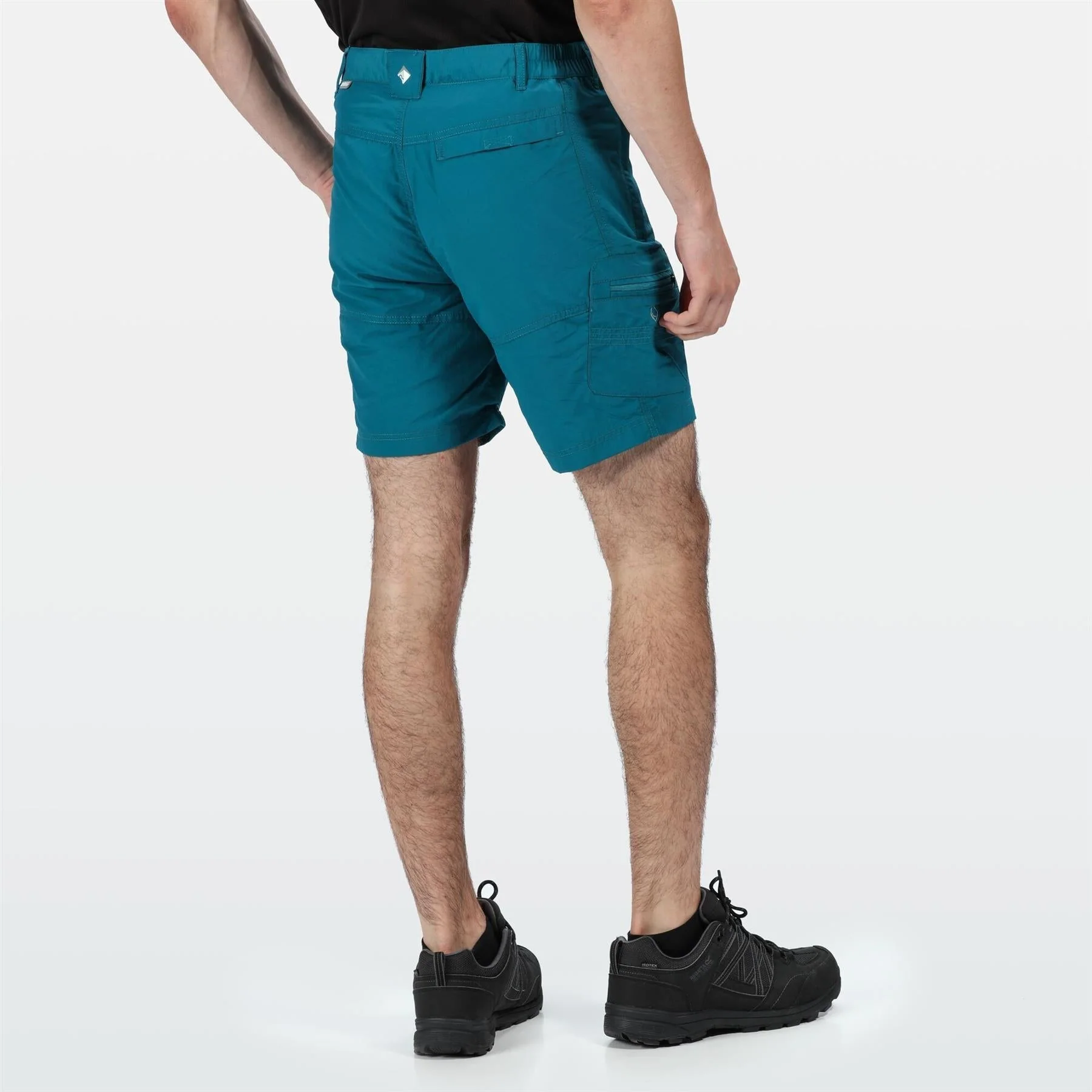Regatta Men's Leesville II Multi Pocket Walking Shorts - Image 9