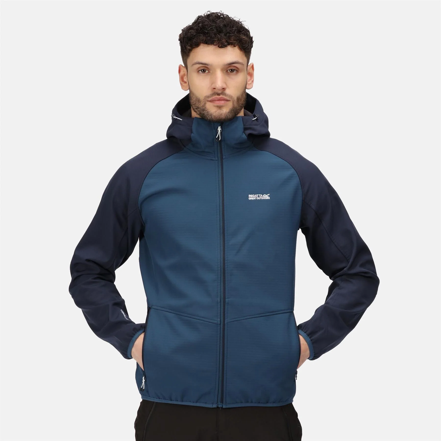 Regatta Mens Arec III Outdoor Hooded Softshell Jacket - Image 34