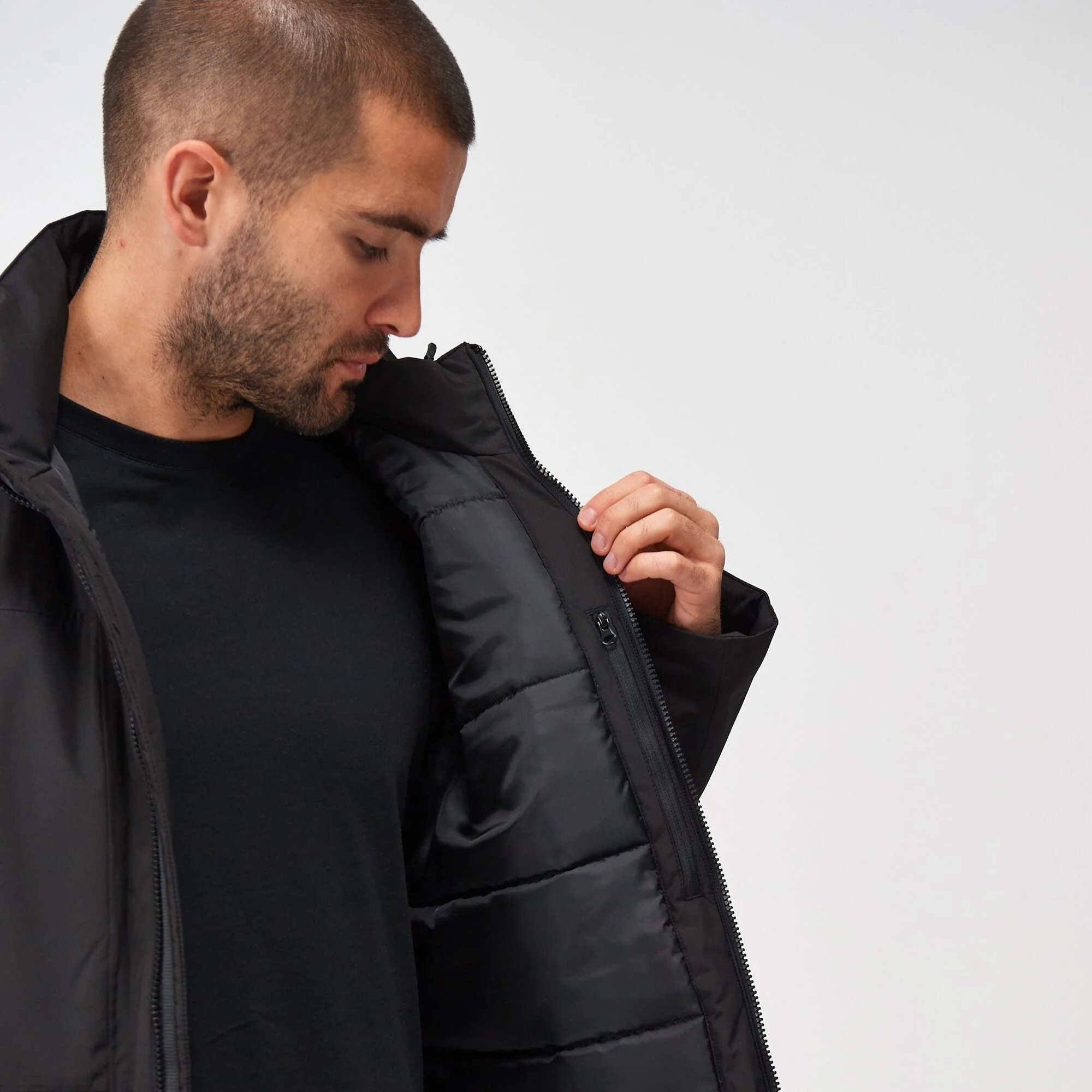 Regatta Men's Larrick Waterproof Jacket | Black - Image 6