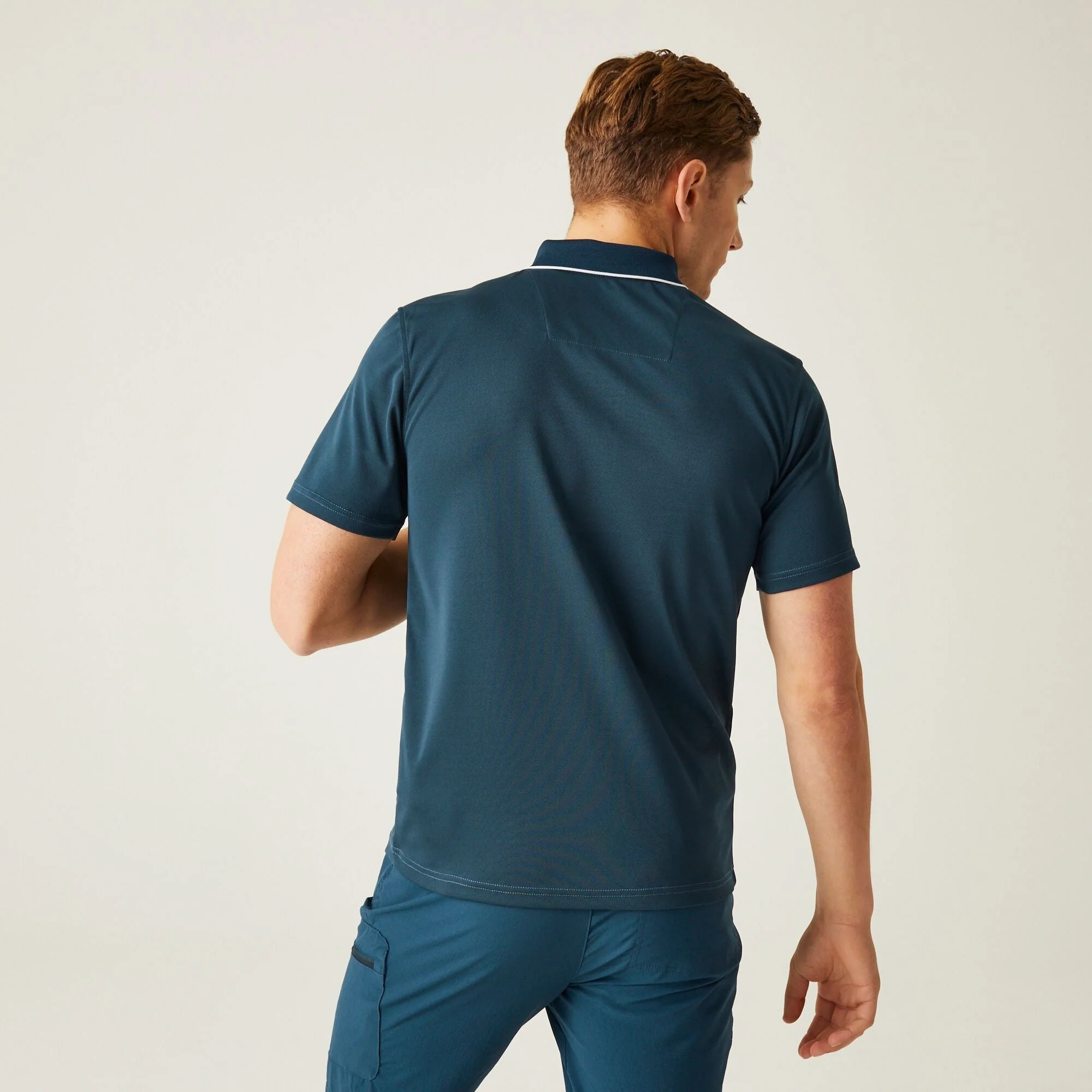 Regatta Men's Maverick V Active Polo Shirt - Image 4