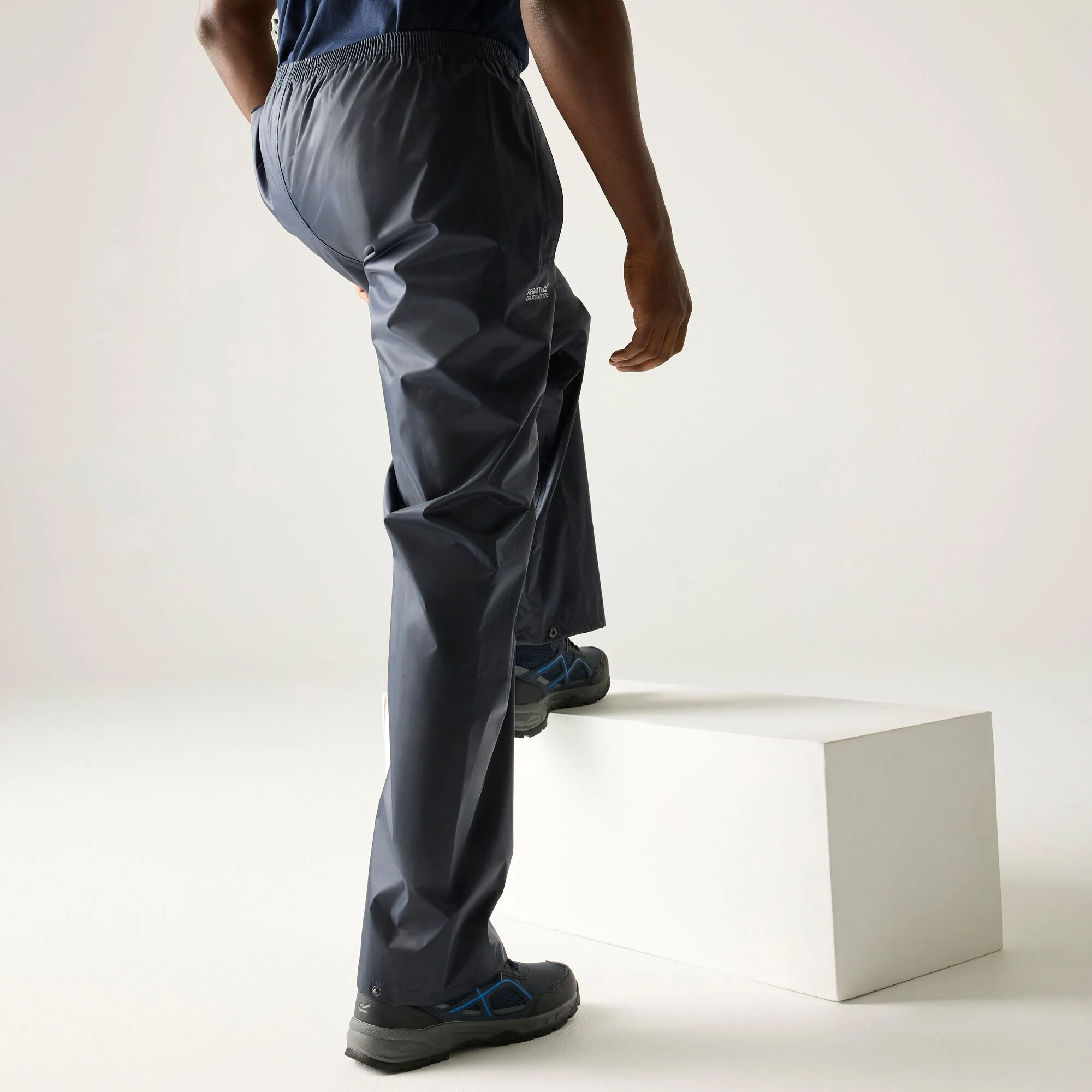 Regatta Men's Stormbreak Waterproof Overtrousers - Image 8
