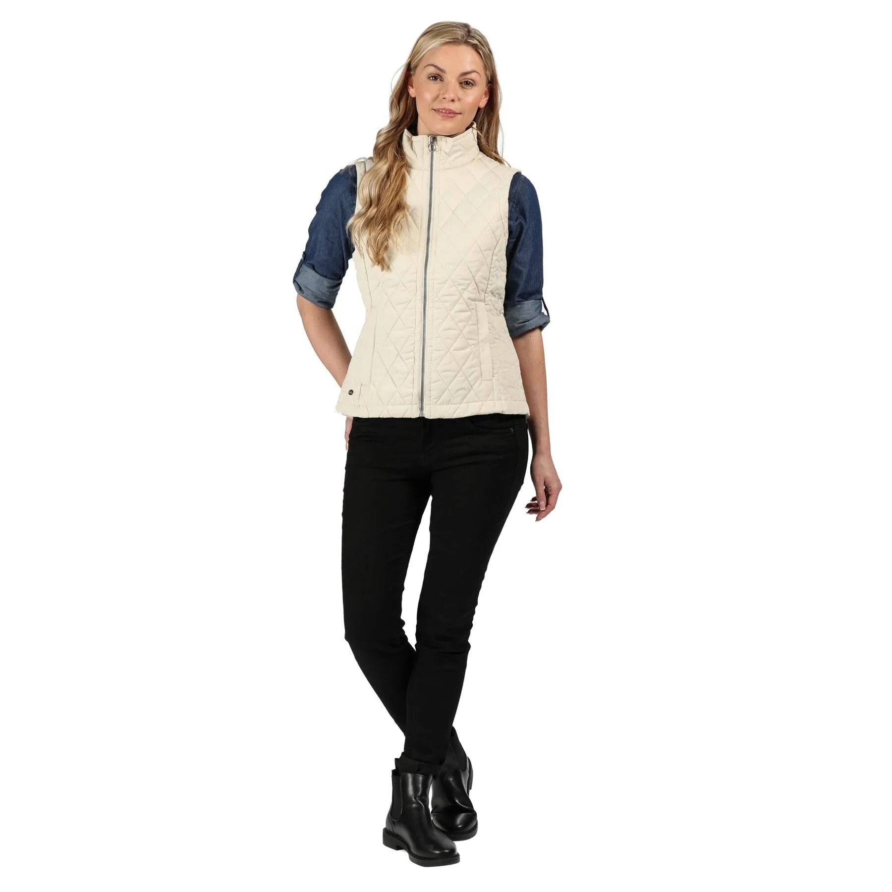 Regatta Womens Charna Insulated Diamond Quilted Bodywarmer Vented Gilet - Image 13