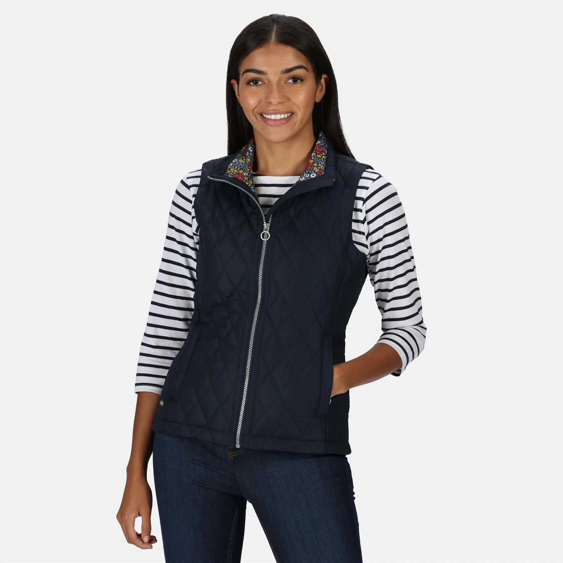 Regatta Womens Charna Insulated Diamond Quilted Bodywarmer Vented Gilet - Image 5