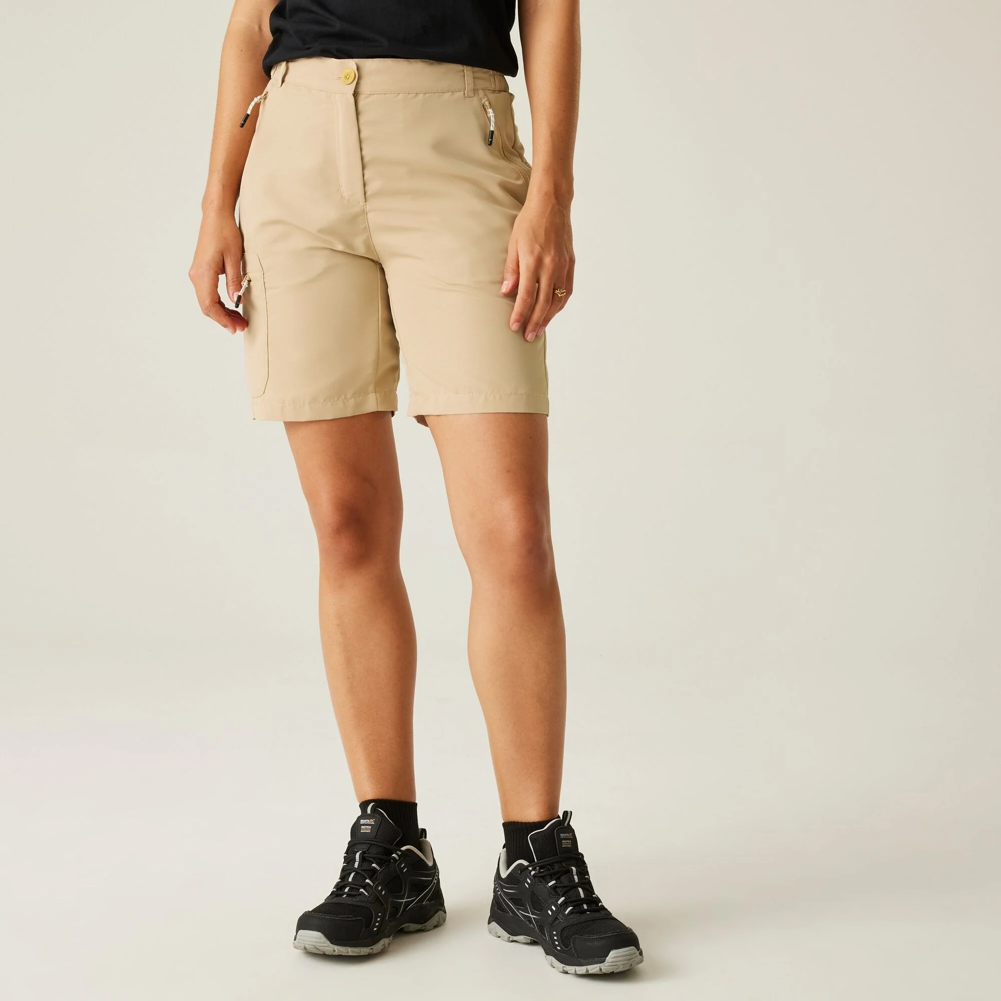 Regatta Women's Chaska III Walking Shorts - Image 9