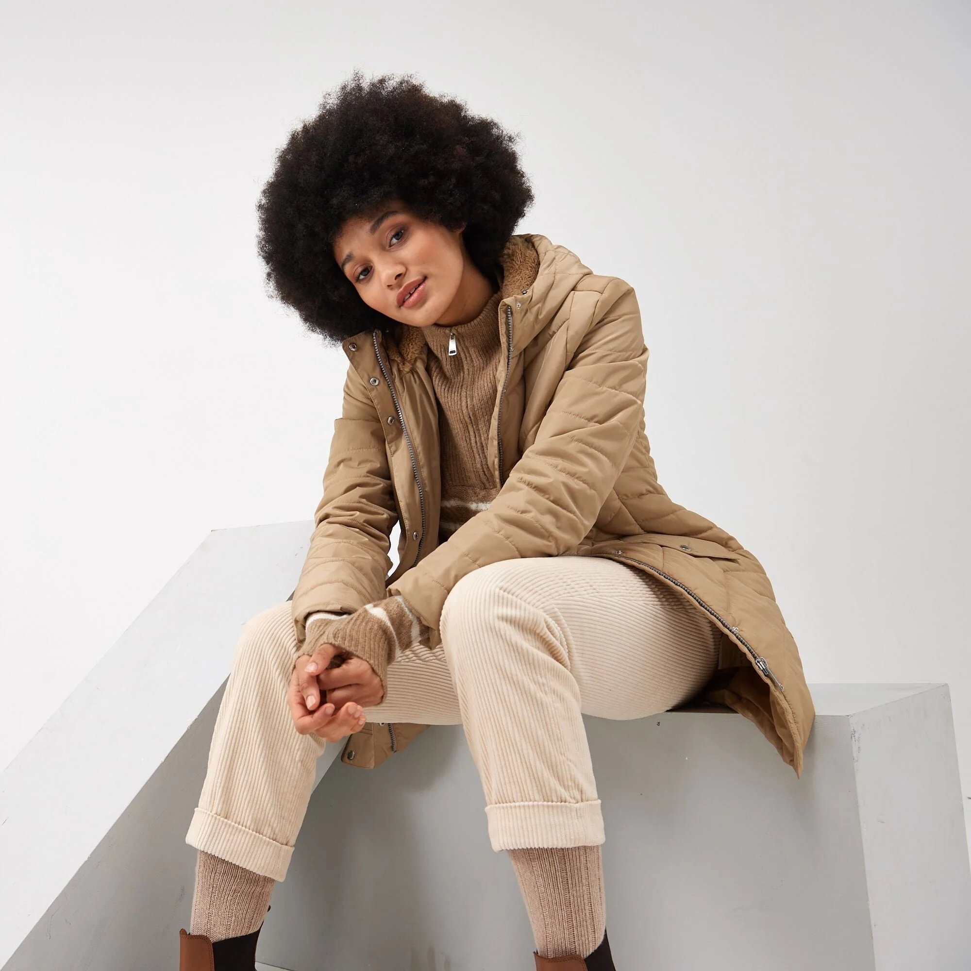 Regatta Women's Panthea Hooded Jacket - Image 6