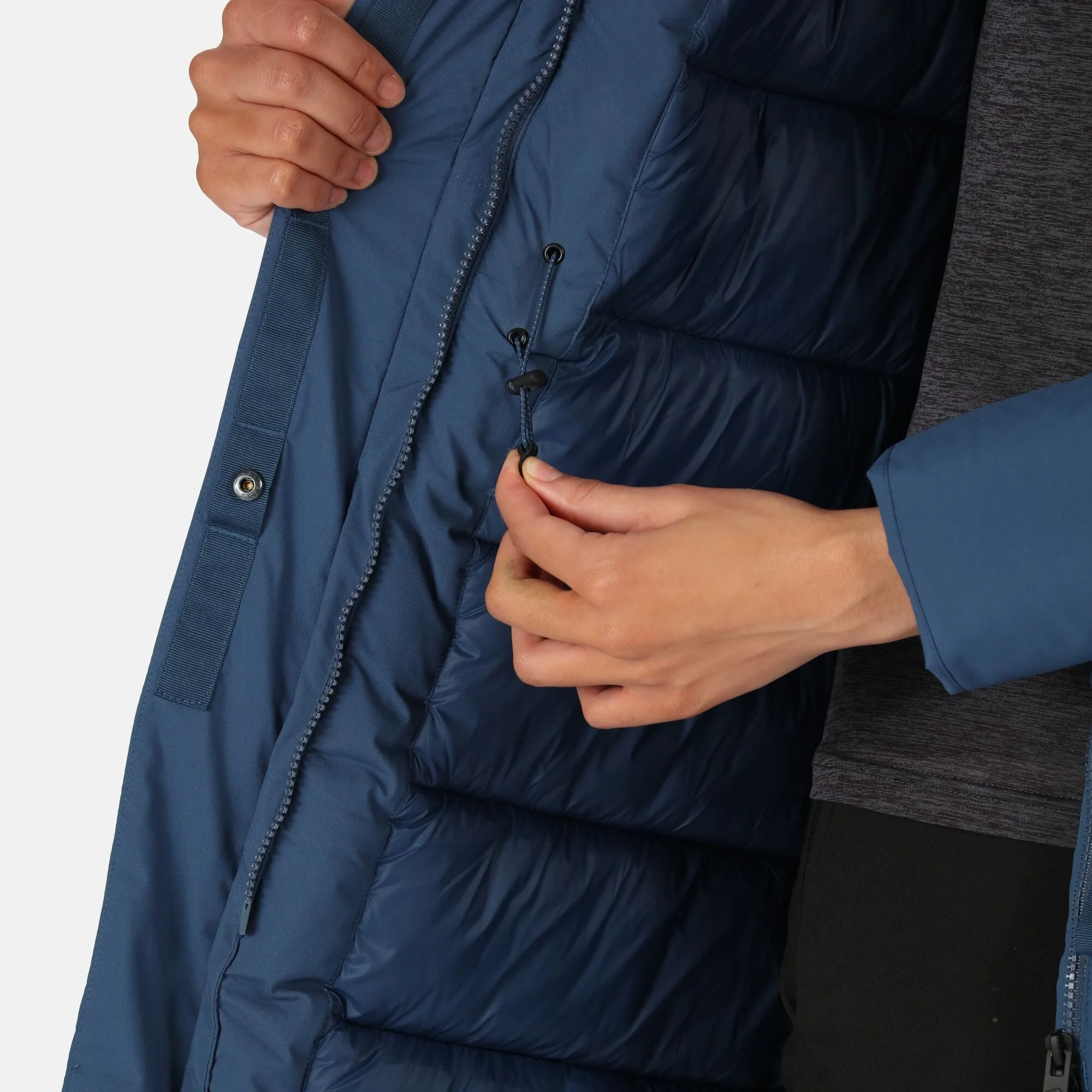 Regatta Women's Yewbank II Waterproof Jacket - Image 6