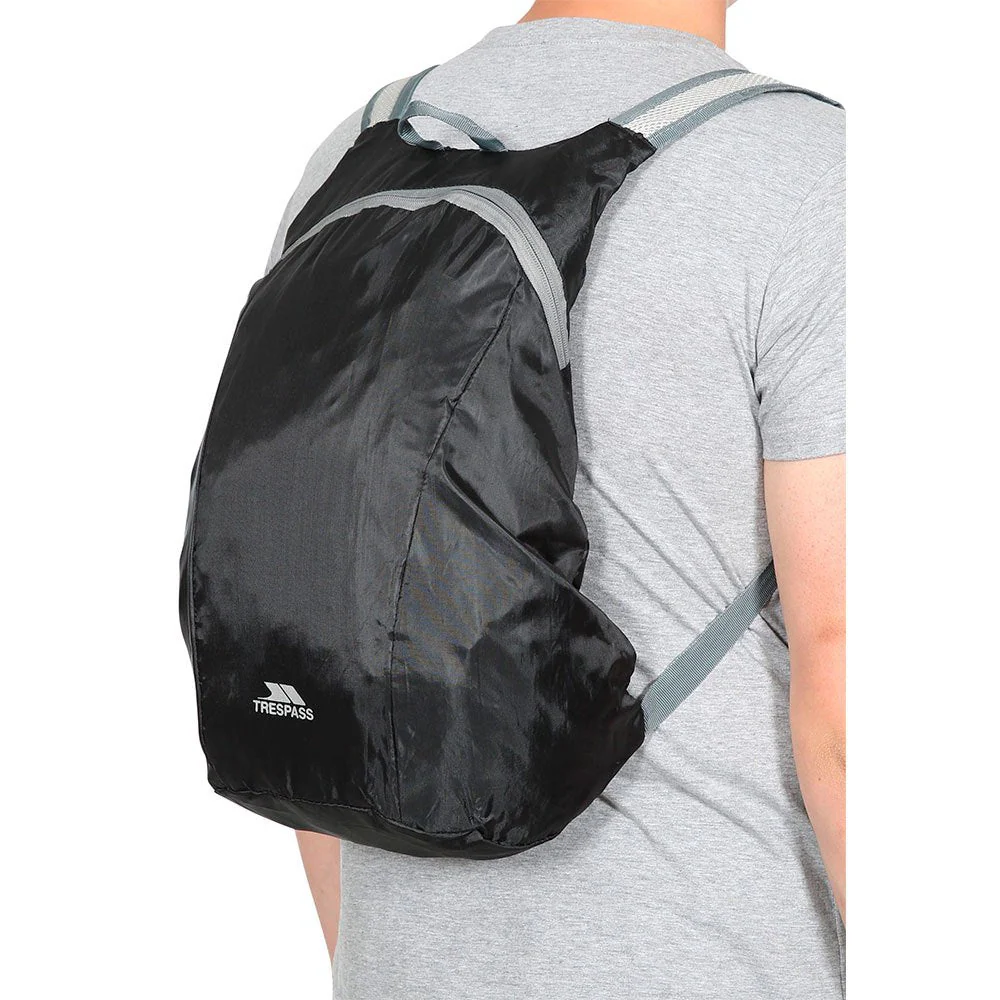 Trespass Reverse 15L Backpack - Image 8