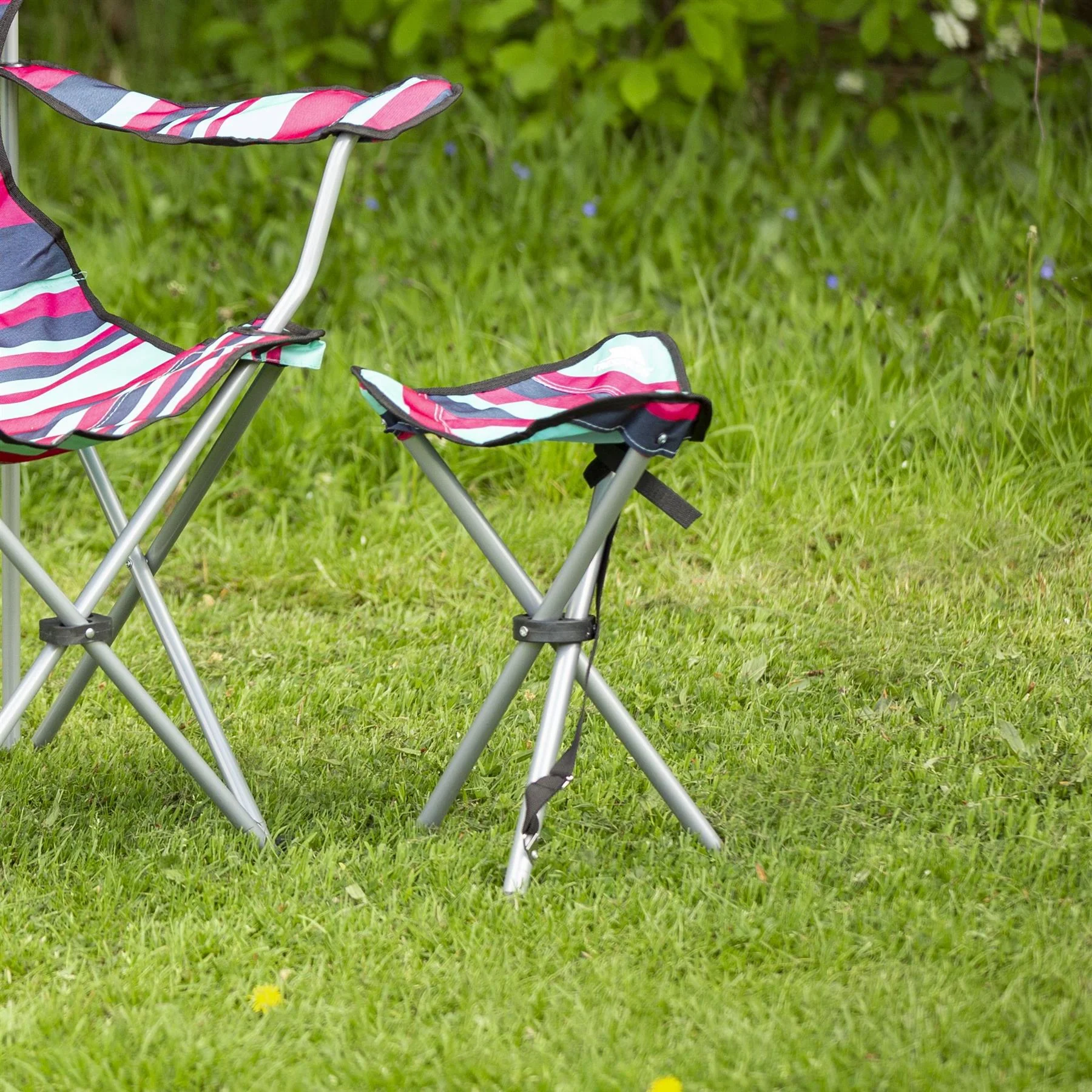 Trespass Ritchie Camping Fishing Folding Tripod Stool Seat Chair + Carrying Bag - Image 6
